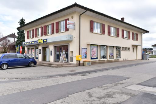 Dorfstrasse 70 - Volg mit Postagentur & Raiffeisen-Bancomat